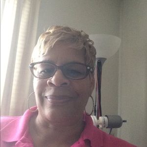 Meet your Posher, Paula